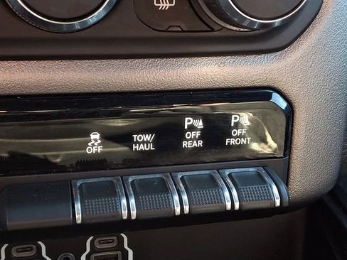 Used 2020 RAM 1500 Sport w/ Level 2 Equipment Goup w/2_L image 25