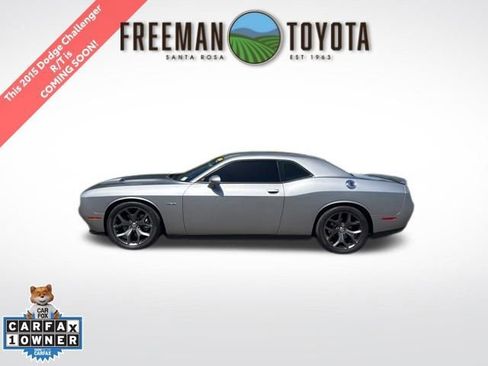 Used 2015 Dodge Challenger R/T w/ Quick Order Package 28B R/T RWD image 1