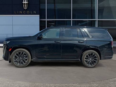 Used 2021 Cadillac Escalade Sport Platinum w/ LPO, ONYX Package AWD/4WD image 8