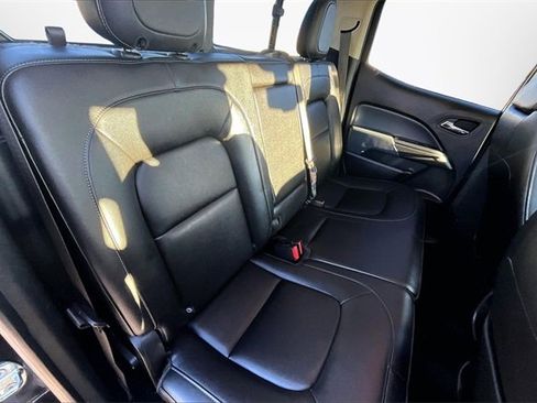 Used 2018 Chevrolet Colorado Z71 image 26