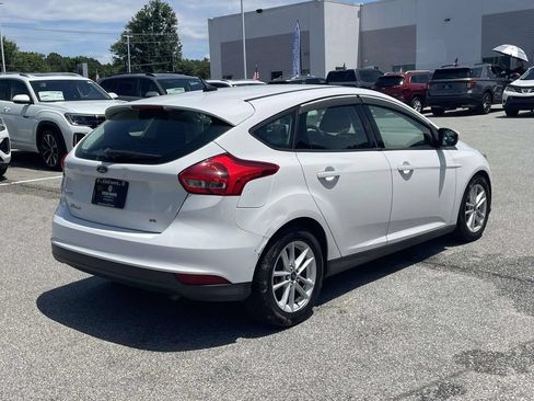 Used 2015 Ford Focus SE FWD image 6