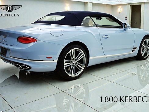 Certified 2023 Bentley Continental GT V8 image 18