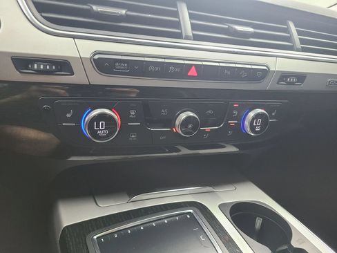 Used 2019 Audi Q7 2.0T Premium w/ Convenience Package AWD/4WD image 34