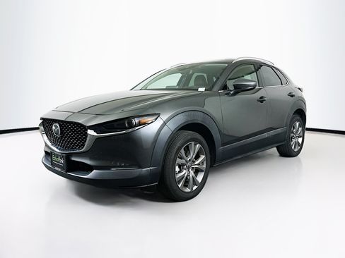 Used 2022 MAZDA CX-30 AWD 2.5 S w/ Premium Package image 3