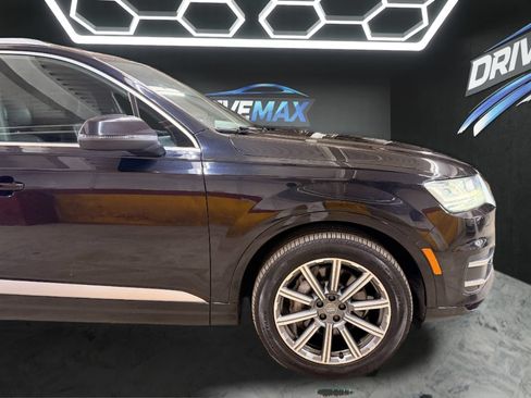 Used 2019 Audi Q7 3.0T Premium Plus w/ Premium Plus Package AWD/4WD image 9