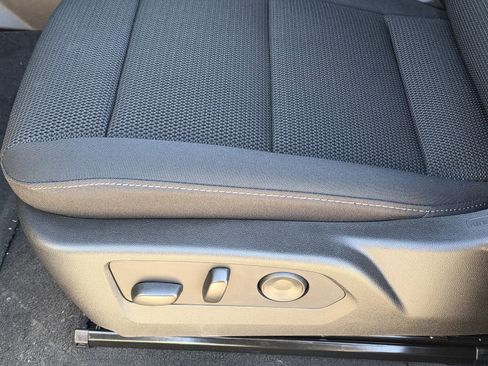 New 2026 Chevrolet Colorado LT w/ Advanced Trailering Package image 17