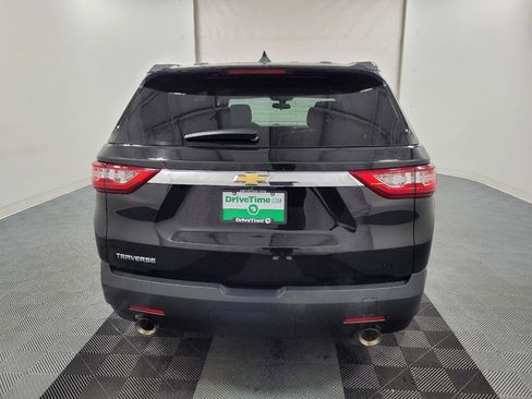 Used 2020 Chevrolet Traverse LS FWD image 7