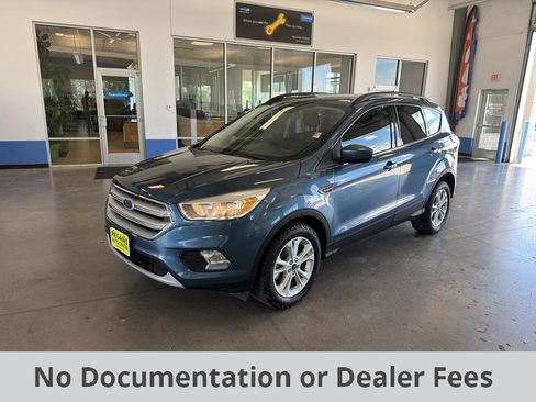 Used 2018 Ford Escape SE AWD/4WD image 1