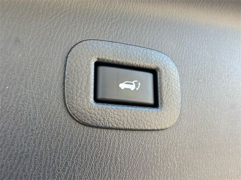 Used 2023 INFINITI QX80 Premium Select w/ Cargo Package image 20