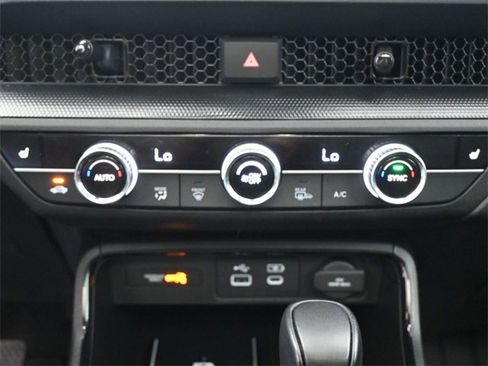 Used 2024 Honda CR-V Sport-L image 3