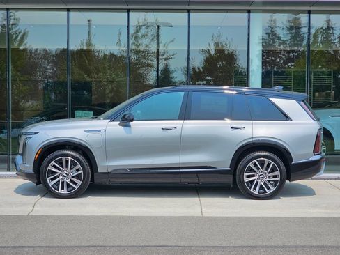 New 2027 Cadillac Vistiq Sport AWD/4WD image 2