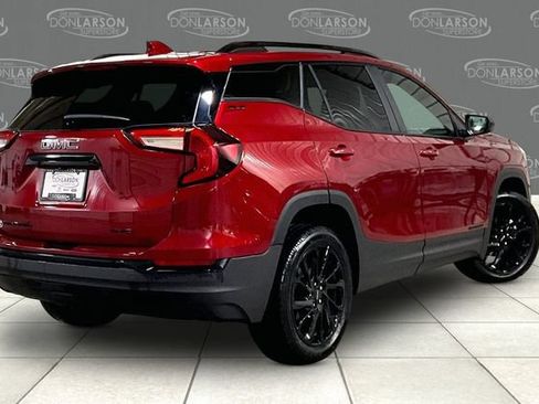 Used 2024 GMC Terrain SLE w/ Driver Convenience Package AWD/4WD image 7