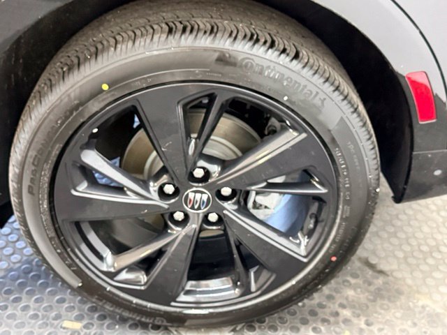 Certified 2026 Buick Envision Sport Touring AWD/4WD image 12