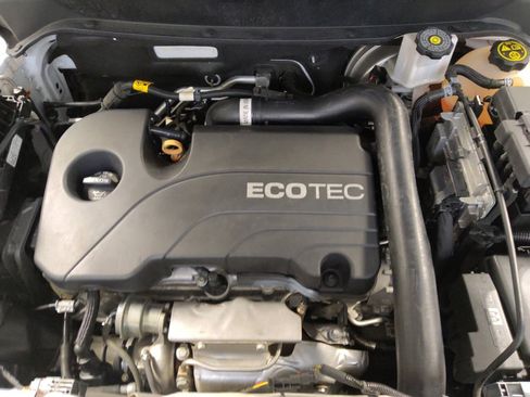 Used 2020 Chevrolet Equinox LT FWD image 30