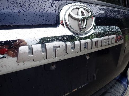 Certified 2021 Toyota 4Runner Limited AWD/4WD image 8