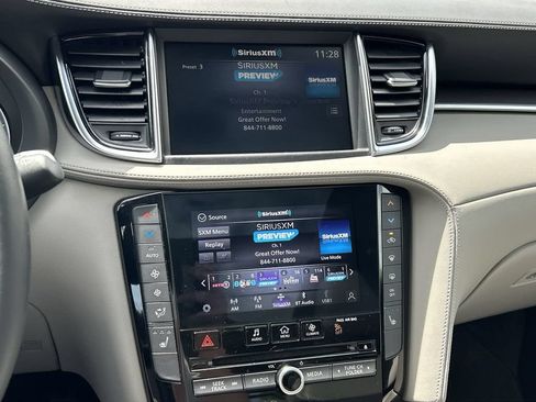Certified 2023 INFINITI QX50 Luxe AWD/4WD image 20