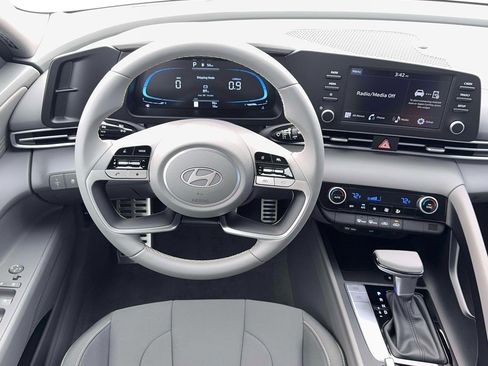 New 2026 Hyundai Elantra Sport image 17
