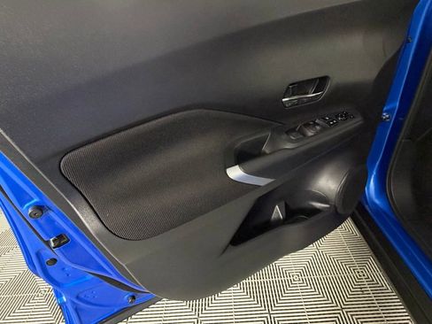 Used 2024 Nissan Kicks SV image 23