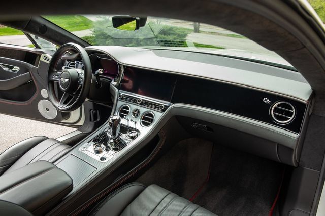 Used 2022 Bentley Continental GT AWD/4WD image 46