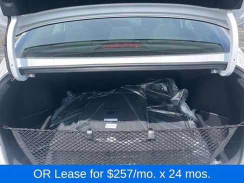 New 2025 Hyundai Elantra SEL image 34