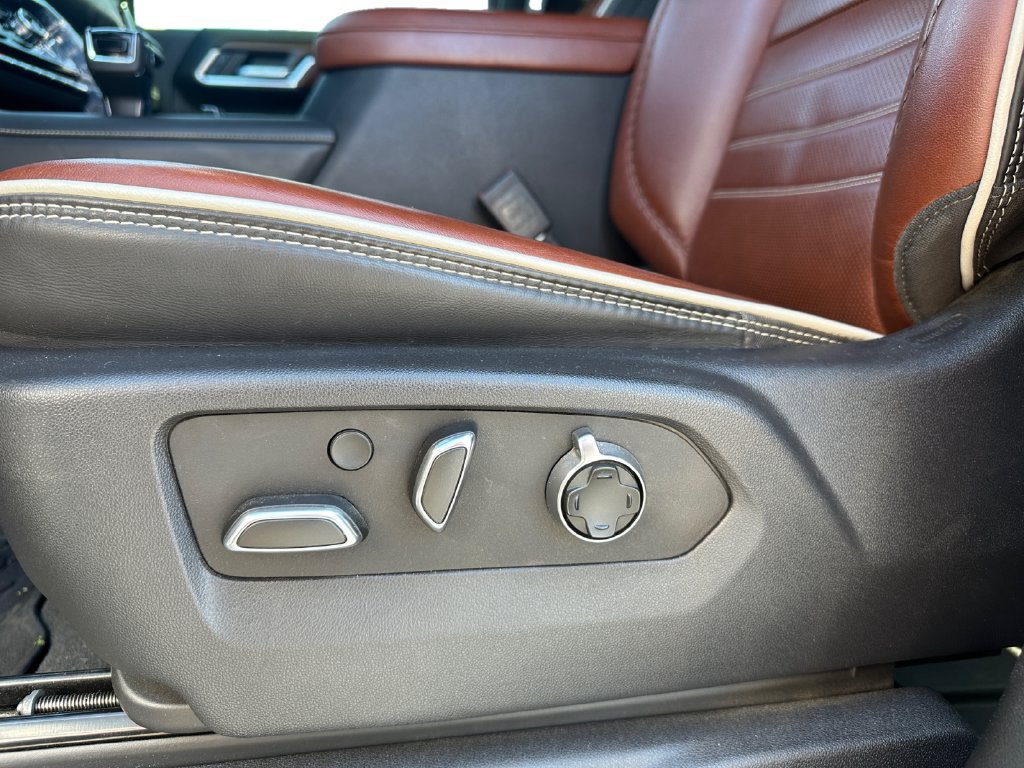 Used 2022 GMC Sierra 1500 Denali Ultimate AWD/4WD image 13