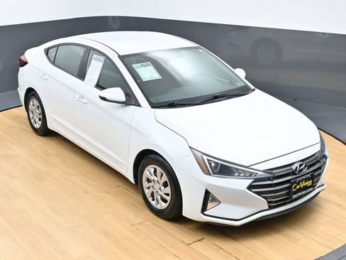 Used 2020 Hyundai Elantra SE w/ Cargo Package (C1) FWD image 39