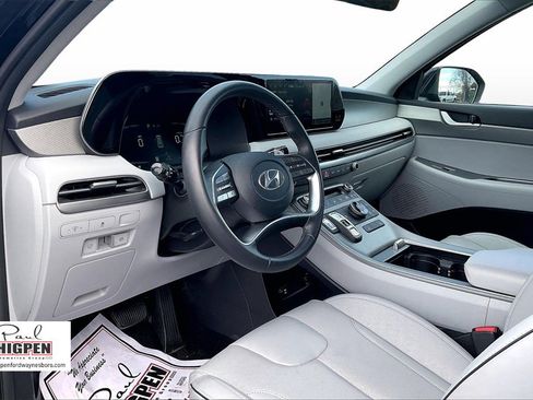Used 2025 Hyundai Palisade SEL image 13