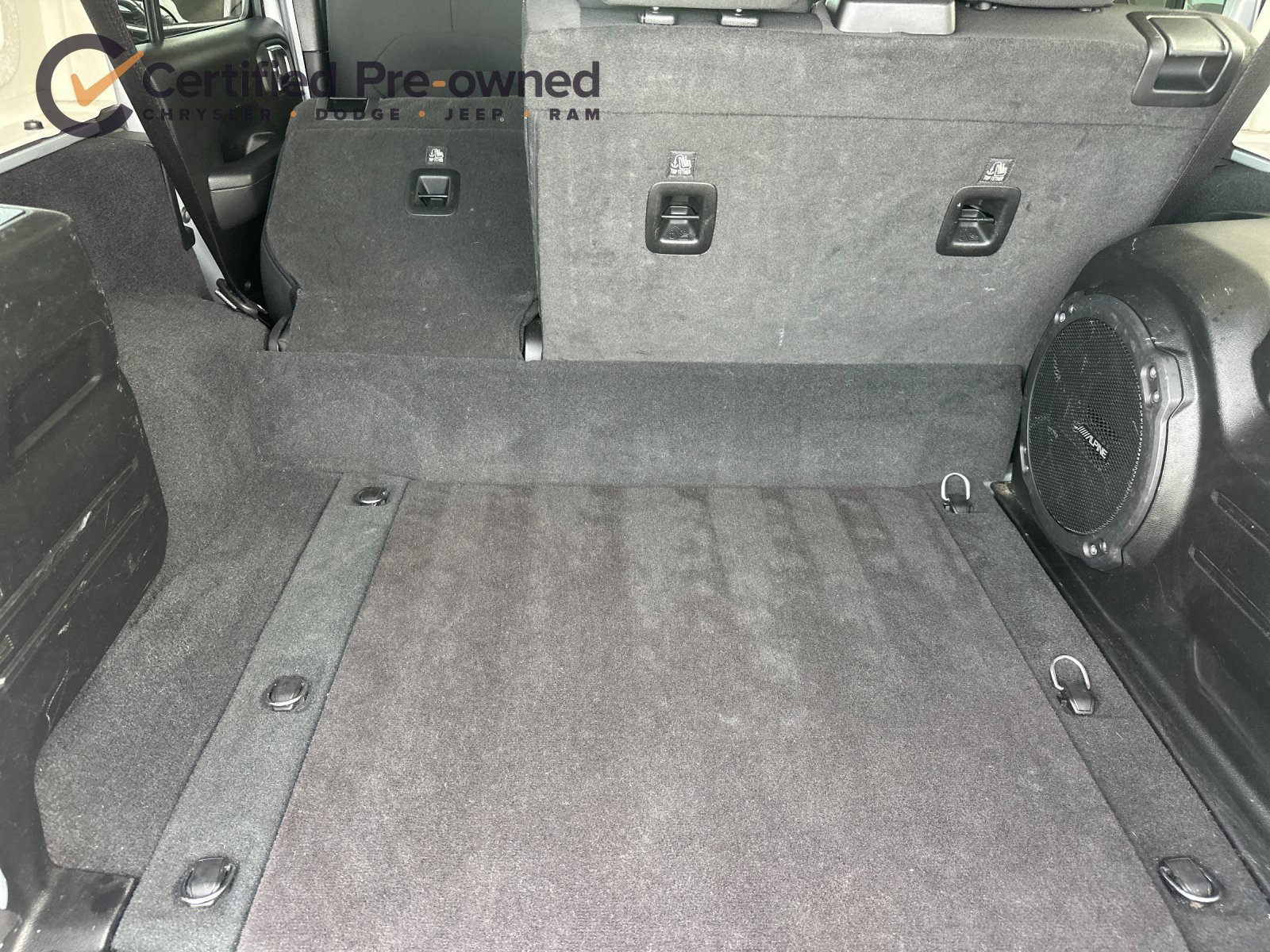 Used 2023 Jeep Wrangler Unlimited AWD/4WD image 16