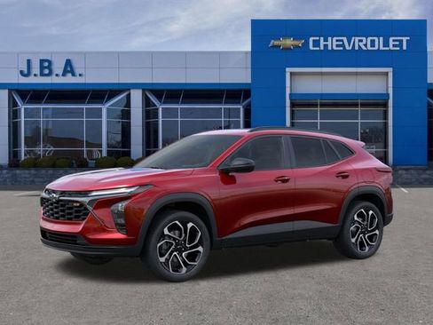 New 2026 Chevrolet Trax RS w/ Sunroof Package FWD image 2