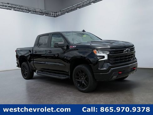 New 2026 Chevrolet Silverado 1500 LT Trail Boss w/ Convenience Package II AWD/4WD image 1