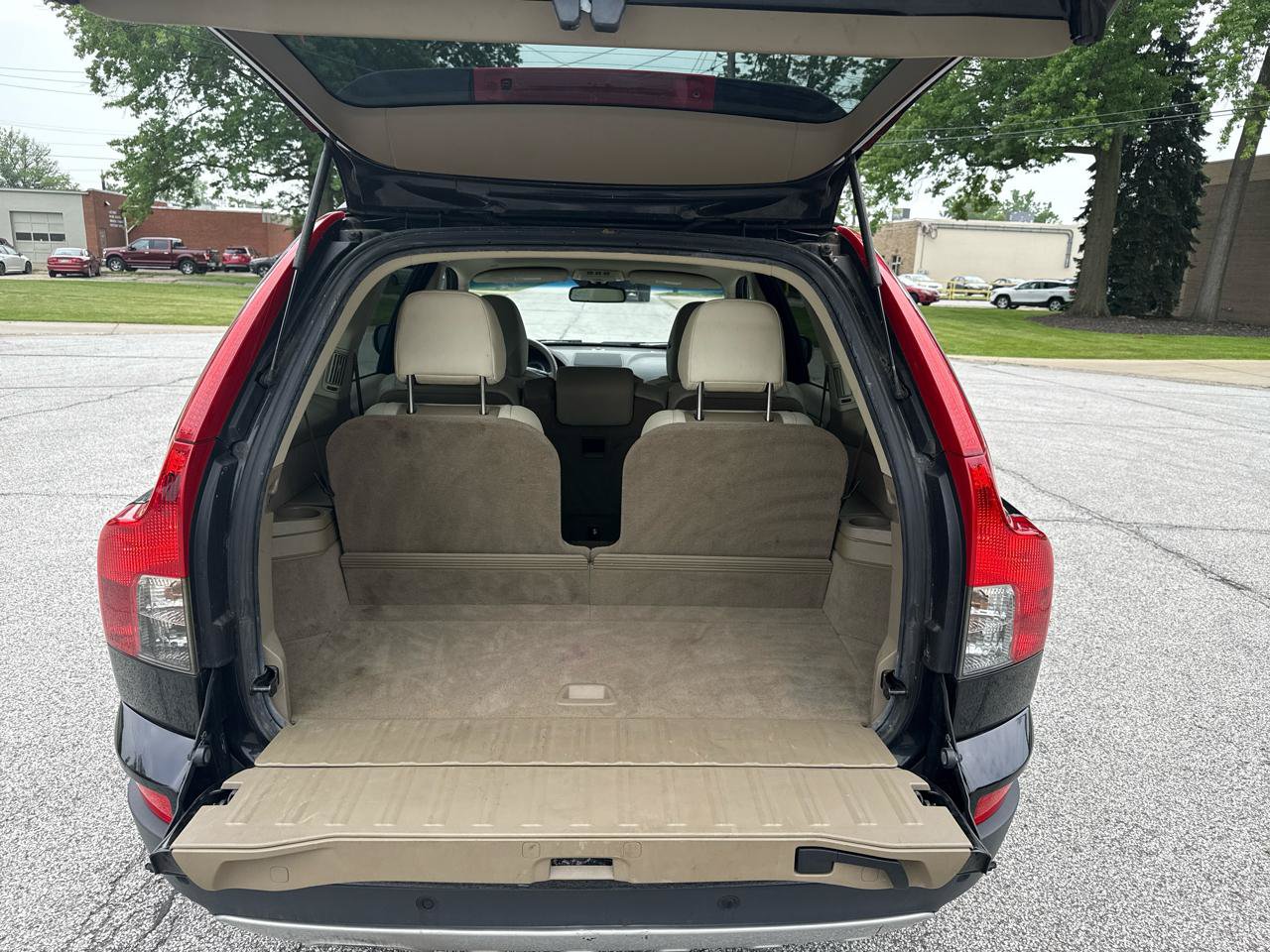 Used 2011 Volvo XC90 3.2 AWD/4WD image 19
