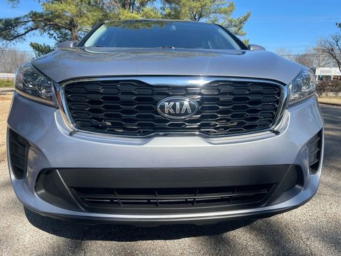 Used 2020 Kia Sorento L FWD image 8