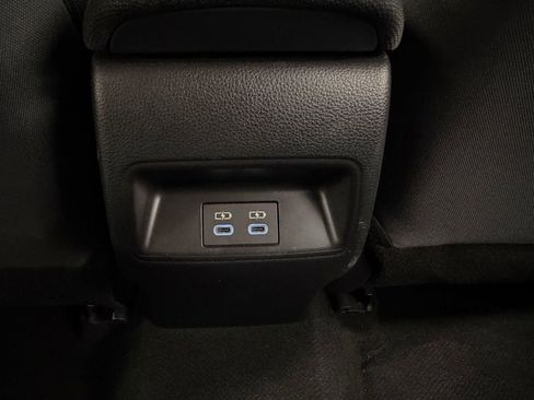 Used 2025 Toyota Corolla LE image 20