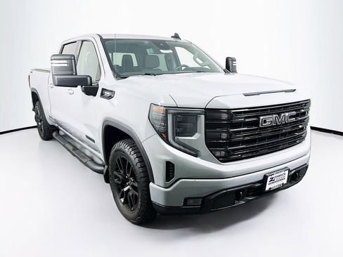 Used 2024 GMC Sierra 1500 Elevation w/ Preferred Package AWD/4WD image 1