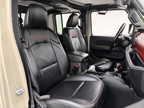 Used 2022 Jeep Gladiator Rubicon w/ LED Lighting Group AWD/4WD image 29