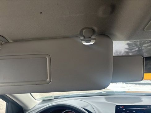 Used 2014 MAZDA MAZDA3 i Sport image 23