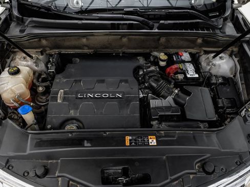 Used 2017 Lincoln MKX Reserve w/ Lincoln MKX Climate Package FWD image 48