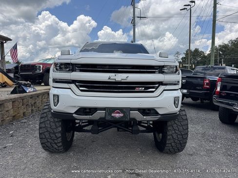 Used 2017 Chevrolet Silverado 1500 LTZ Z71 w/ LTZ Plus Package AWD/4WD image 6