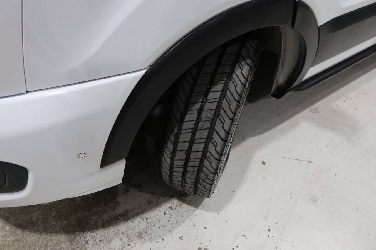 Used 2021 Ford Transit 350 XLT RWD image 11