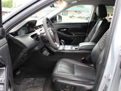 Used 2020 Land Rover Range Rover Evoque SE AWD/4WD image 9