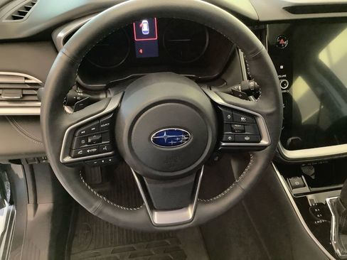 Certified 2025 Subaru Outback Limited image 9