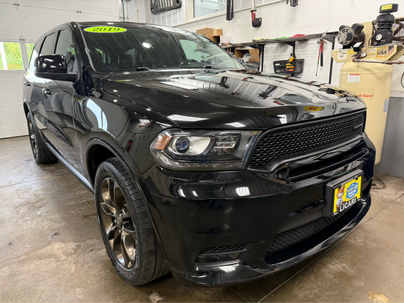Used 2019 Dodge Durango GT AWD/4WD image 3