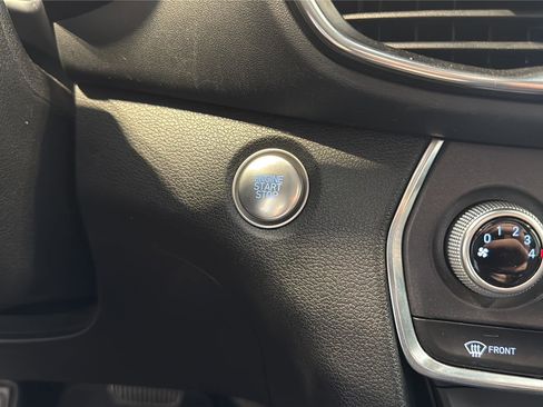 Used 2020 Hyundai Santa Fe SEL image 18