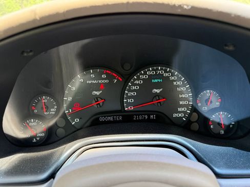 Used 2003 Chevrolet Corvette Convertible w/ Preferred Equipment Group1 RWD image 16