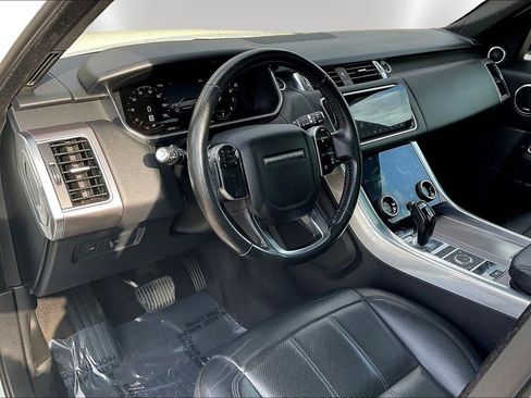 Used 2020 Land Rover Range Rover Sport HSE image 17
