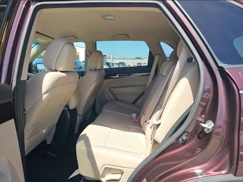 Used 2014 Kia Sorento LX FWD image 8