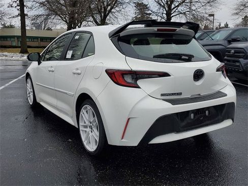 New 2026 Toyota Corolla SE image 3