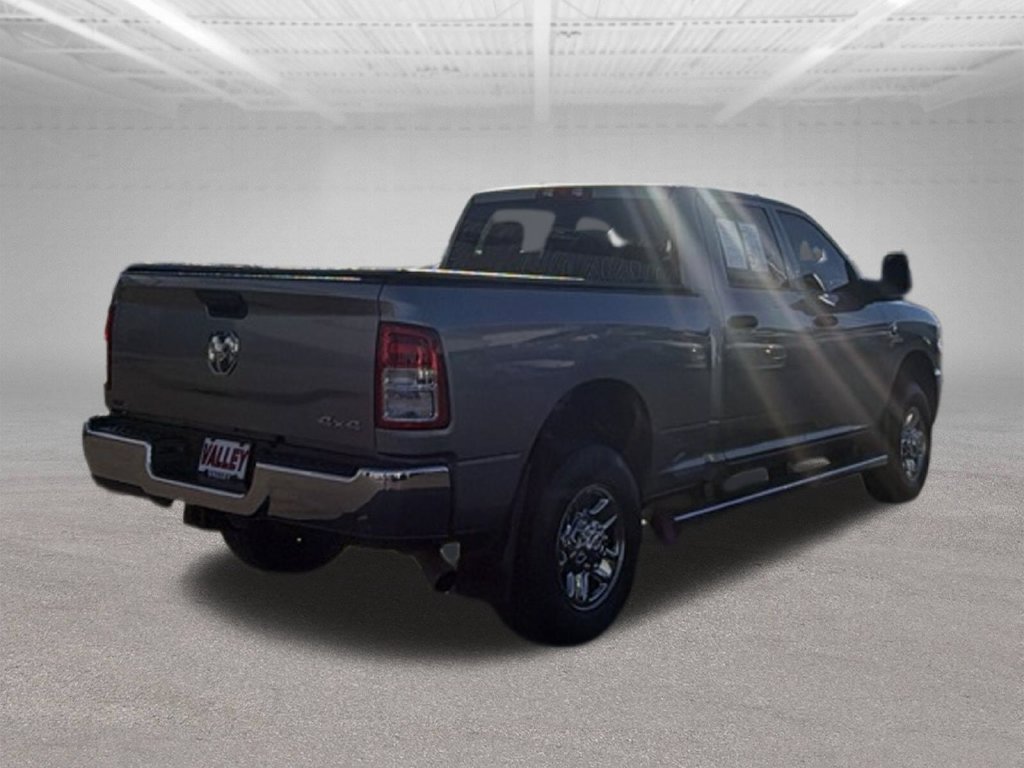 Used 2024 RAM 2500 Tradesman w/ Chrome Appearance Group AWD/4WD image 13