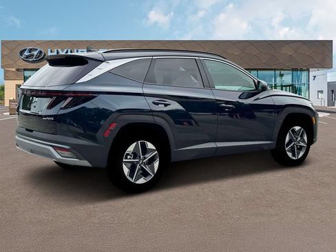 New 2025 Hyundai Tucson SEL w/ Tow & Go Package AWD/4WD image 8