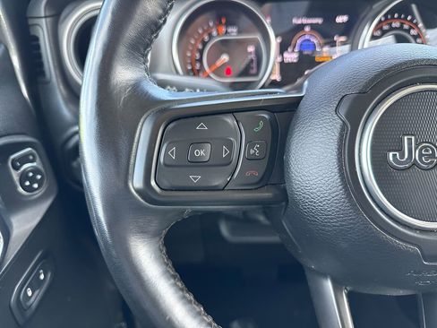 Used 2022 Jeep Gladiator Sport AWD/4WD image 15